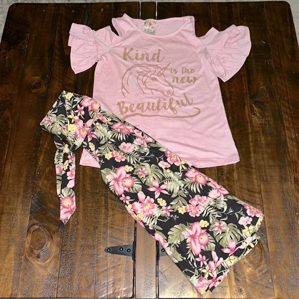 Girls Shirt & Capri Set